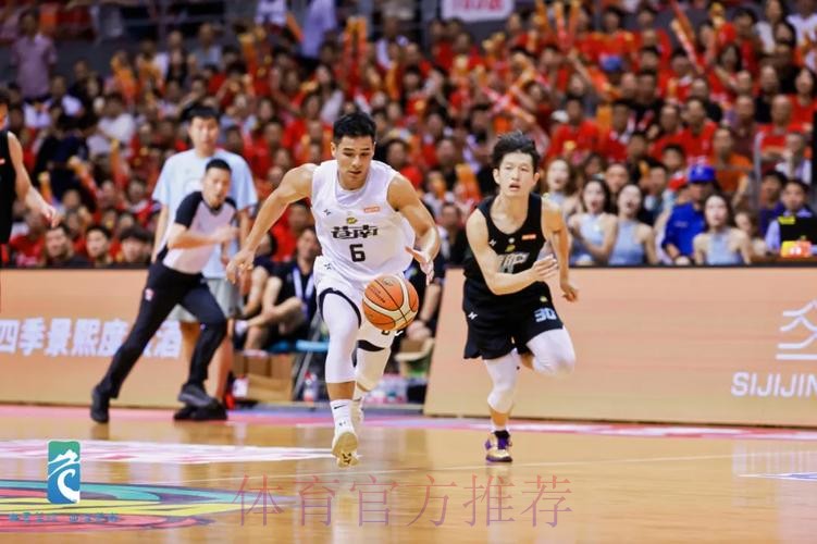 浙江省城市篮球联赛:苍南队VS杭州队 浙江省城市篮球联赛:苍南队VS杭州队